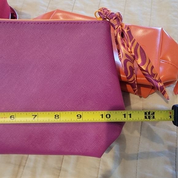 New Cosmetic Bags | Set of 3 | Dior and Alleyoop - Picture 7 of 10